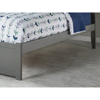 Lit plateforme king-size gris avec deux tiroirs