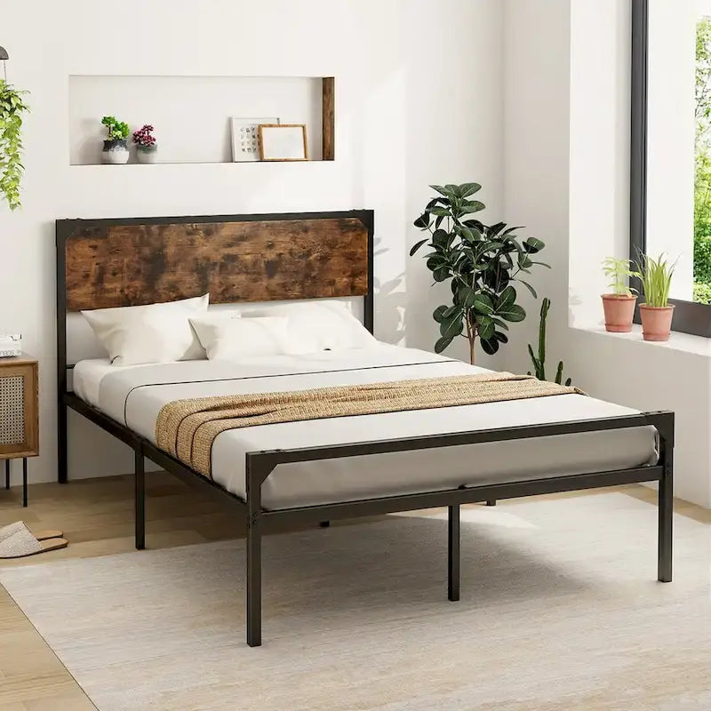 Lit plateforme double / grand (avec tête et pied de lit de style rustique)