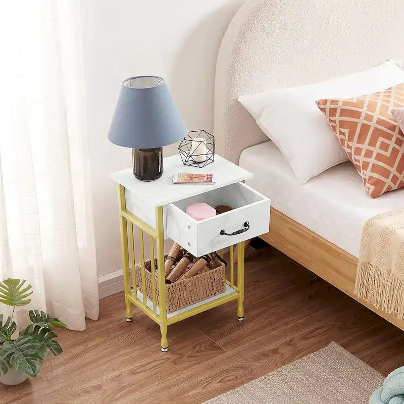 Table de chevet de style moderne