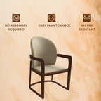 Chaise de salle à manger moderne capitonnée en similicuir